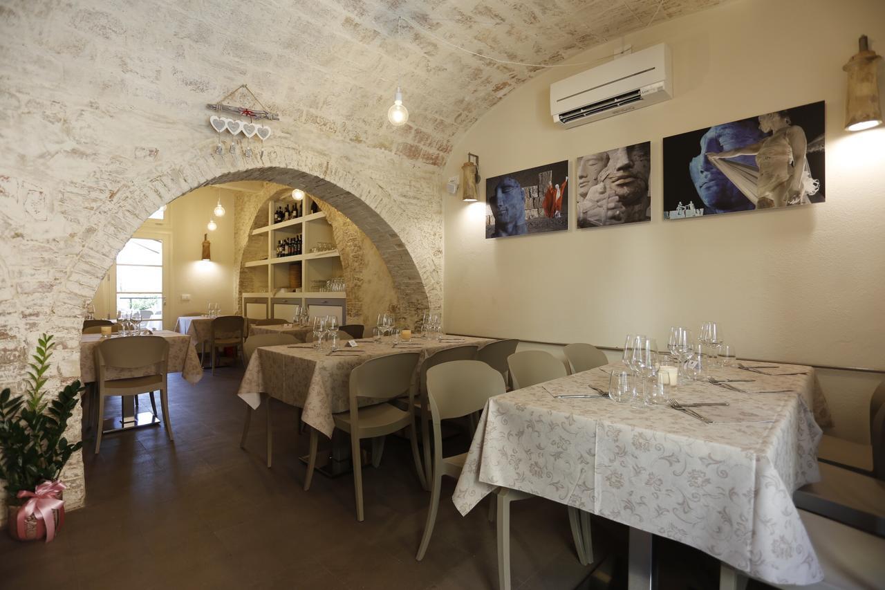Il Maramaldo Bed&Breakfast-Restaurantラヤーティコ エクステリア 写真